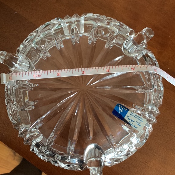 24% Lead Crystal Tri-Footed Bowl with Lead & Flower pattern.  Made in Germany - Picture 5 of 7